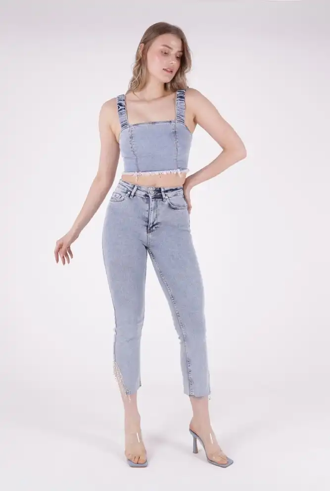 Taşlı Asimetrik Paça Pantolon